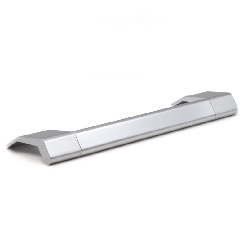 Refrigerator handle in satin-finished and anodised aluminium